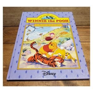 Winnie the Pooh Windswept Away Disney Vintage Kids